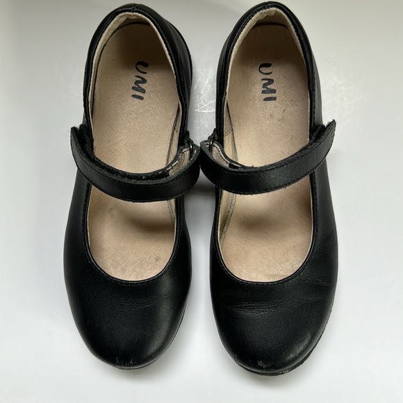 Umi Ria Uniform Mary Jane Size 12 - Picture 3 of 14